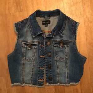 Denim Cropped Vest